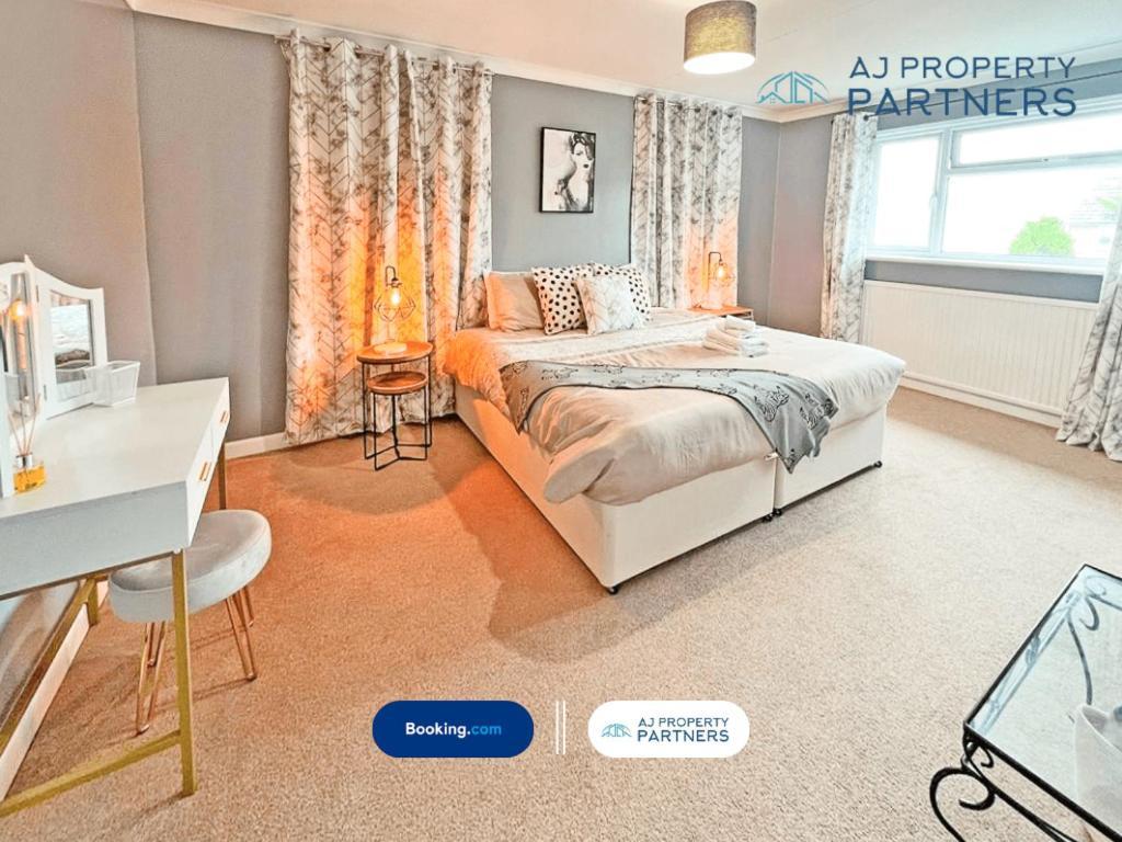 Premium Deal L Hill View Home L Last-Minute Offer L Cheltenham L Aj Properties L Perfect For Short Or Long Stays L 4Beds 4Bedrooms Exterior foto